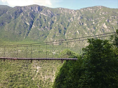 Suspension Bridge, El Paraíso Escondido zone