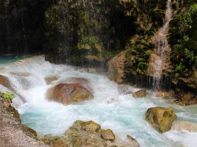 Grutas Tolantongo | River